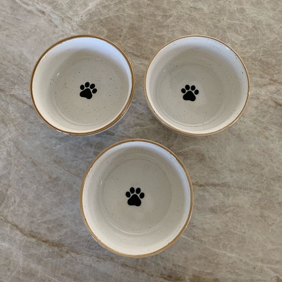 Signature Other - Pet bowls (3) ceramic